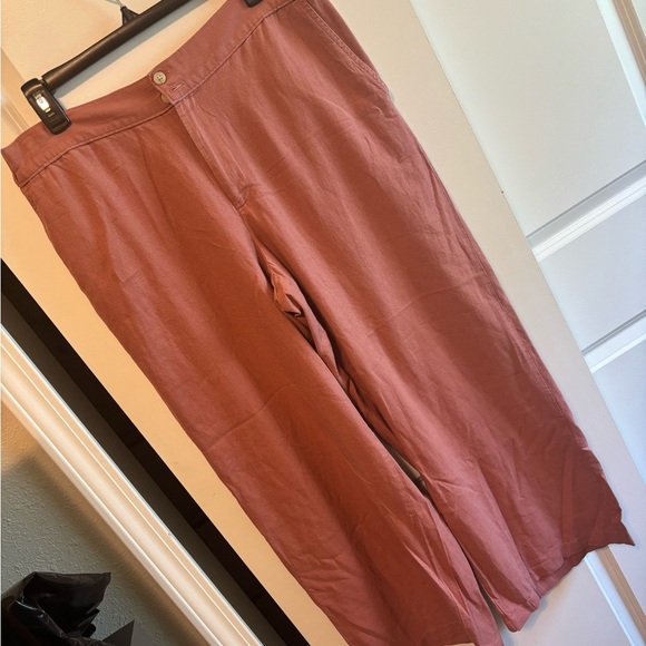 Womens Liz Claiborne Women’s Size 8 Cropped Pants Rust Brown Ankle Length - Picture 1 of 3